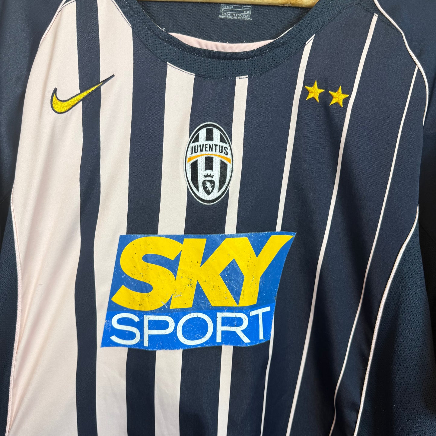Juventus 2004-2005 Nike Third Shirt Size 2XL