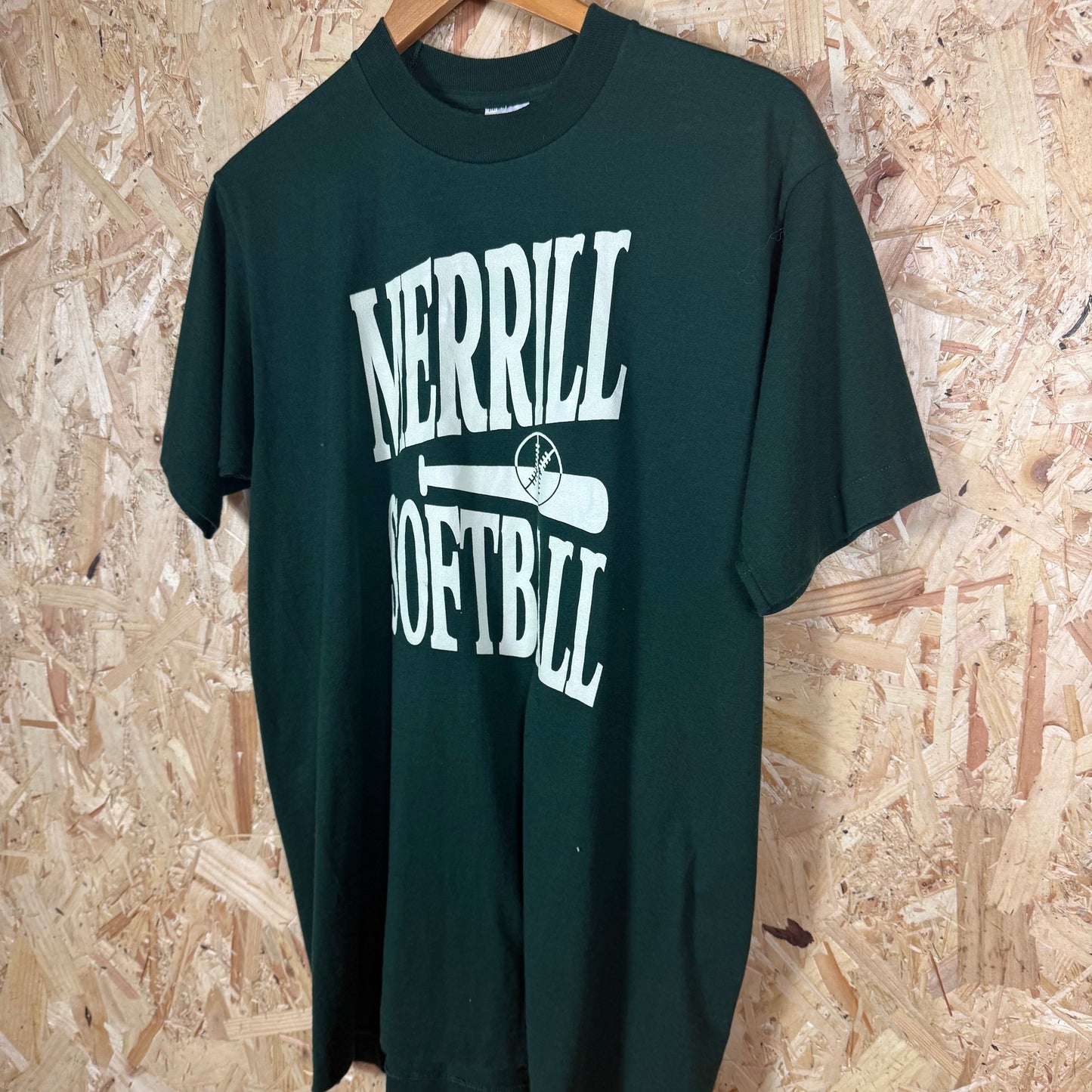 Meril Softball Green T-Shirt Size M