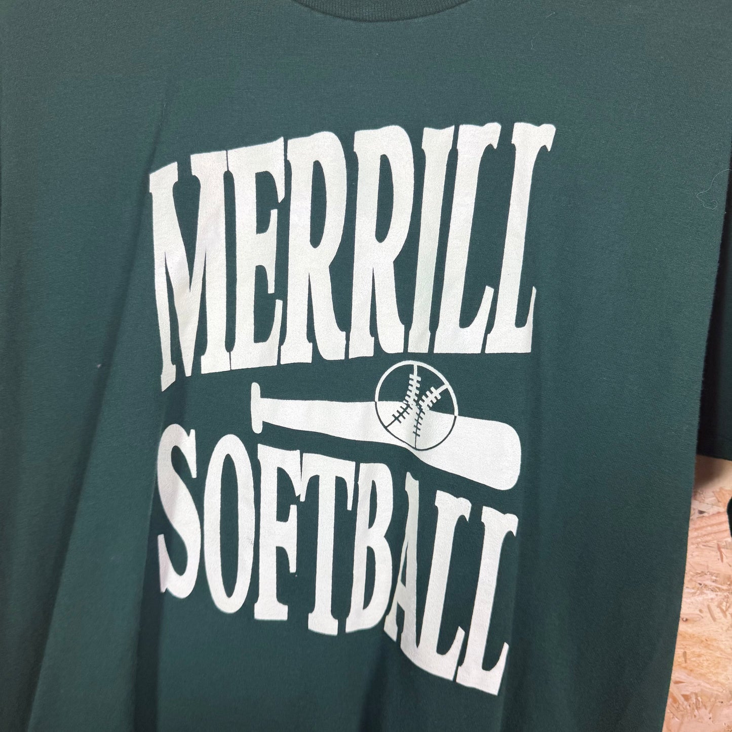 Meril Softball Green T-Shirt Size M