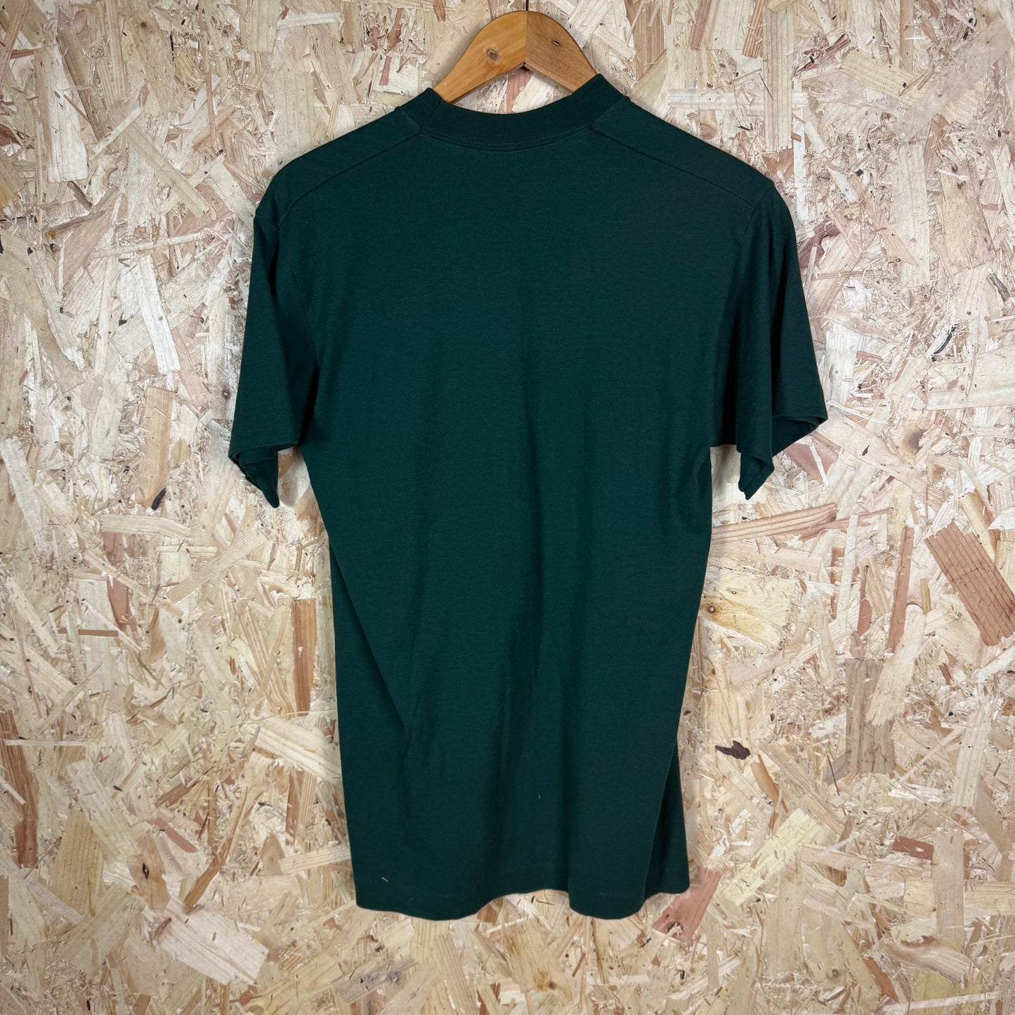 Meril Softball Green T-Shirt Size M