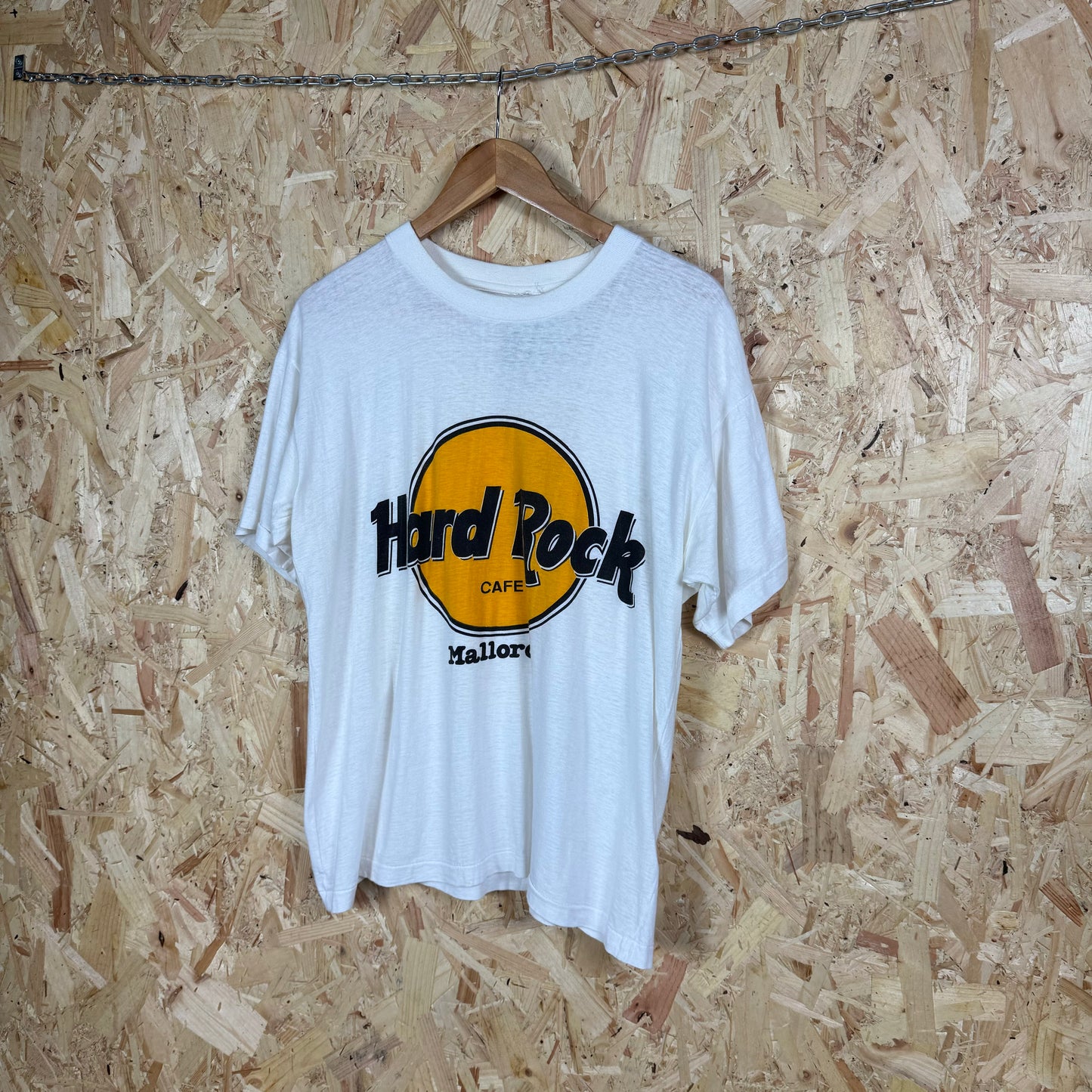 Hard rock logo T shirt Cream white Medium 90s vintage