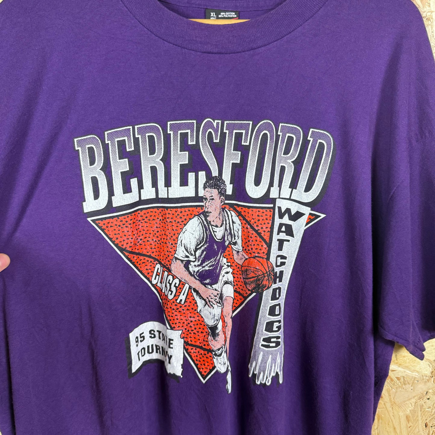 Beresford watchdogs basketball graphic T shirt Purple XL