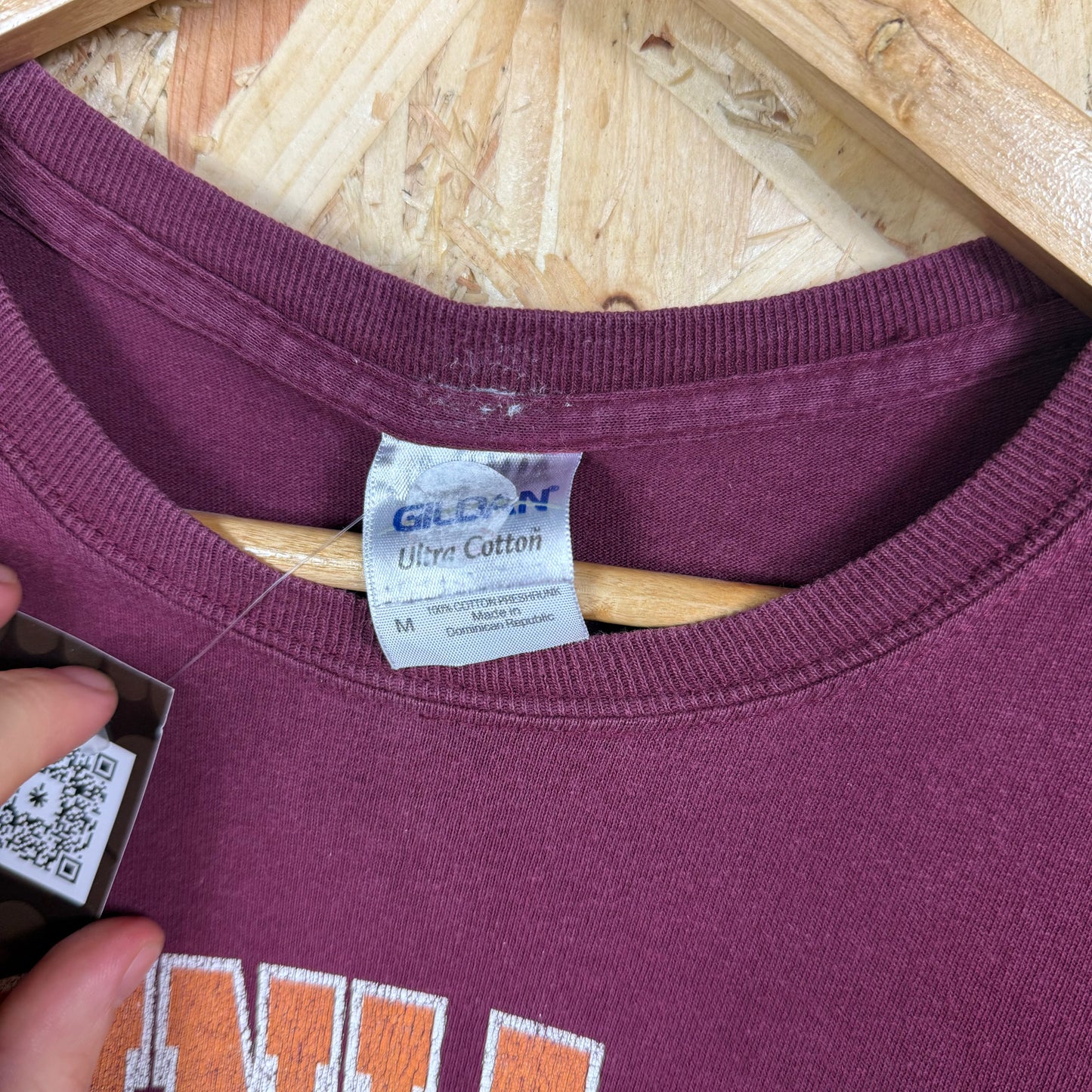 Virginia Tech college Graphic T shirt Red Medium