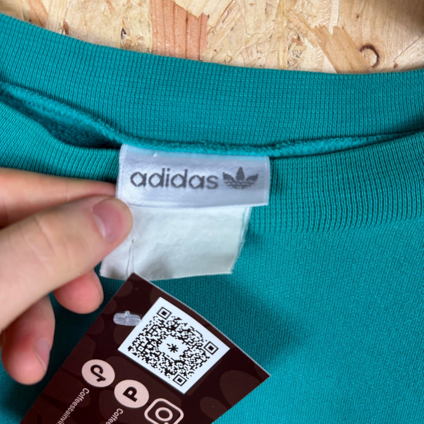 Vintage Green adidas logo sweatshirt Medium 90s