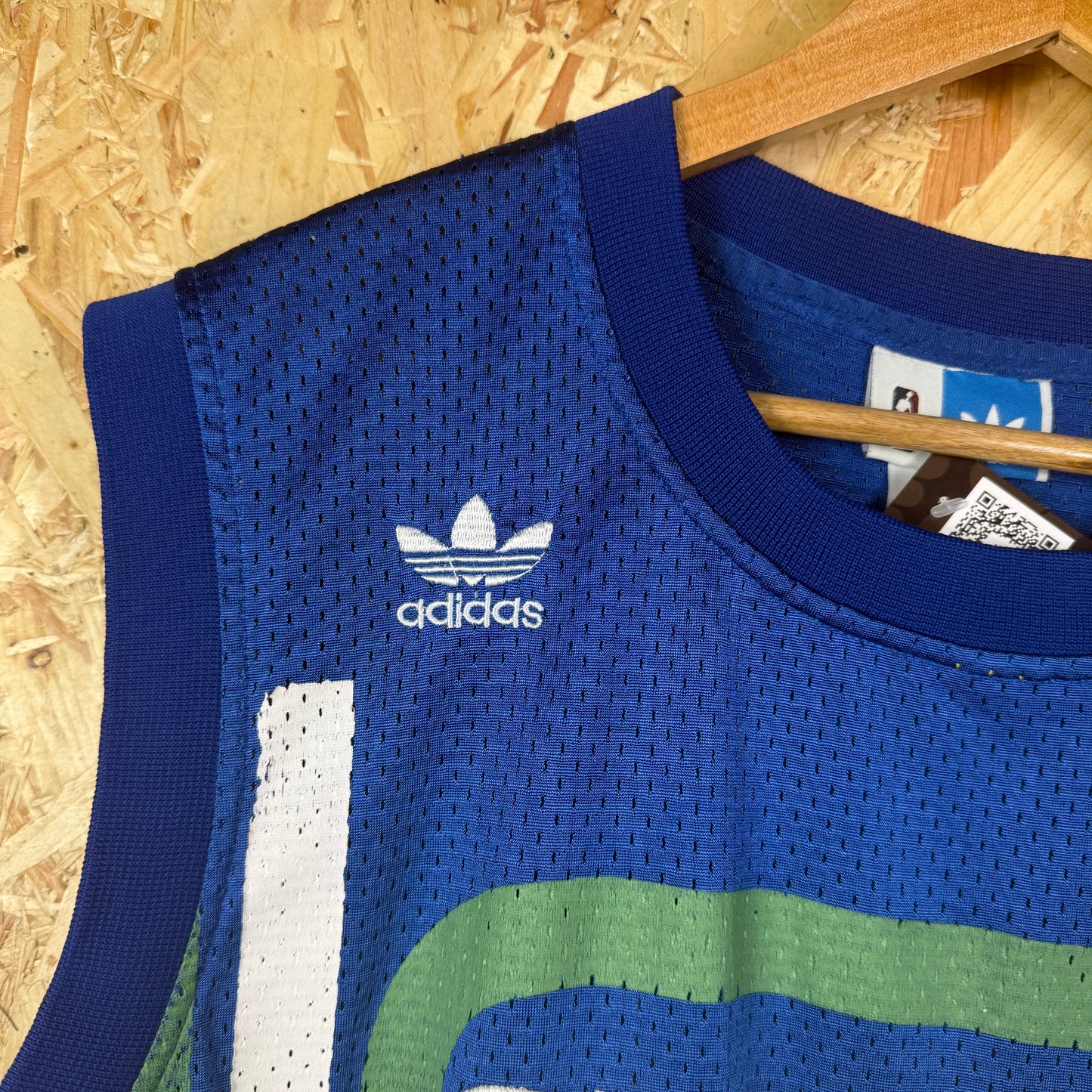 Atlanta basketball jersey adidas XL Blue green