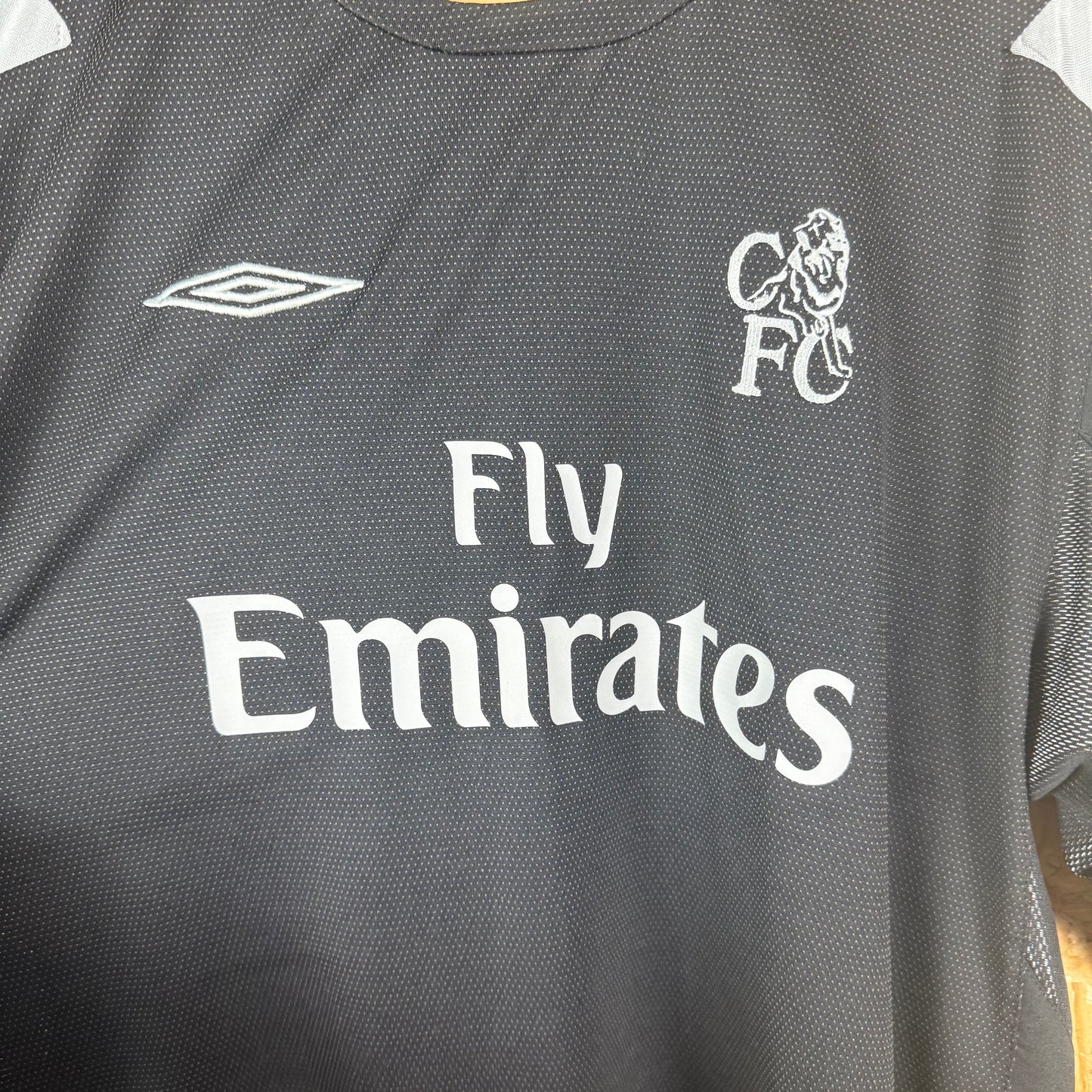 Chelsea 2004/05 away football shirt Black umbro Large