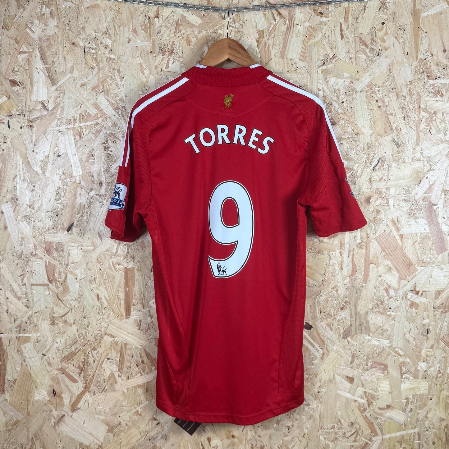 Liverpool 2008/09 Home football shirt Torres Medium