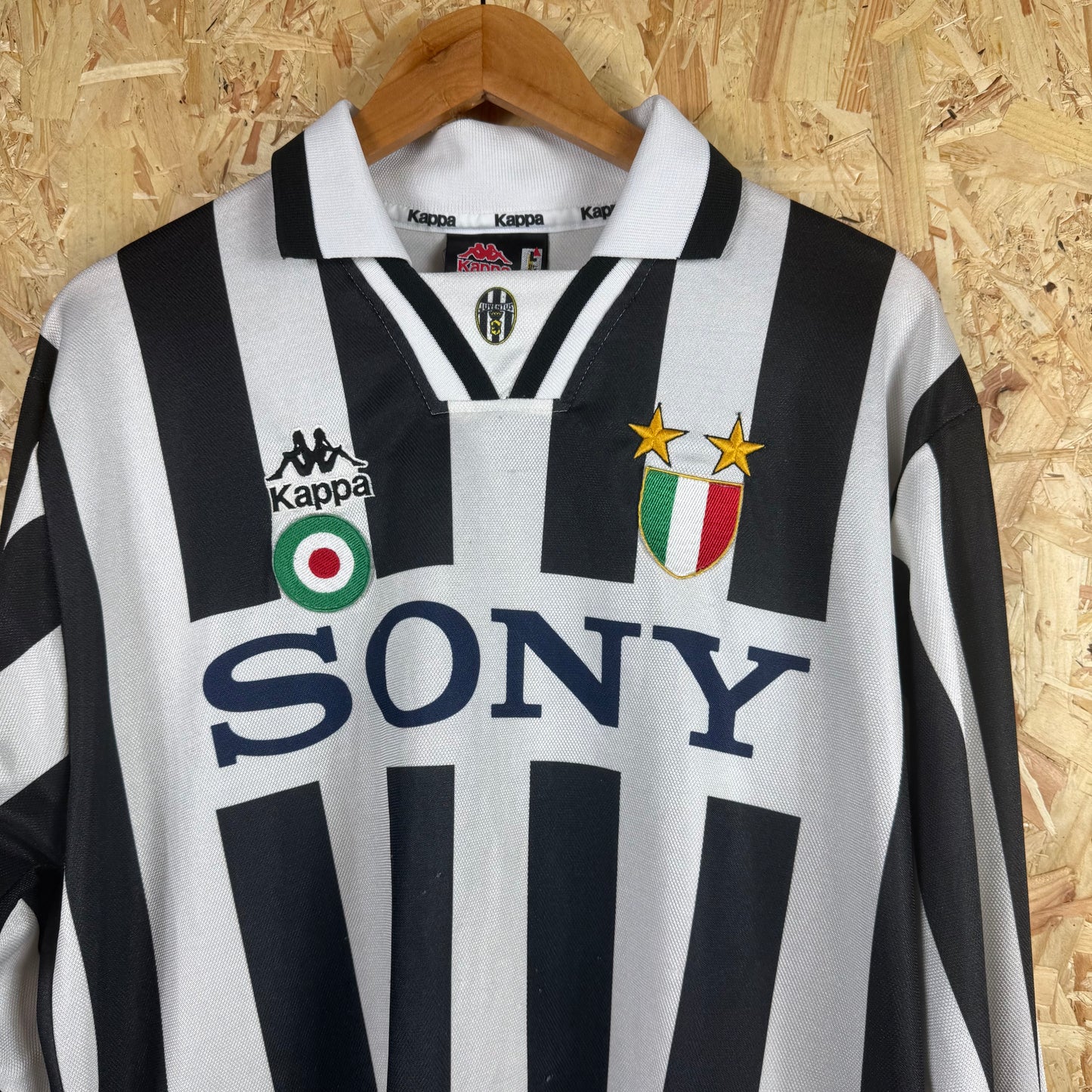 Juventus 1995/96 Home long sleeve football shirt Large Kappa