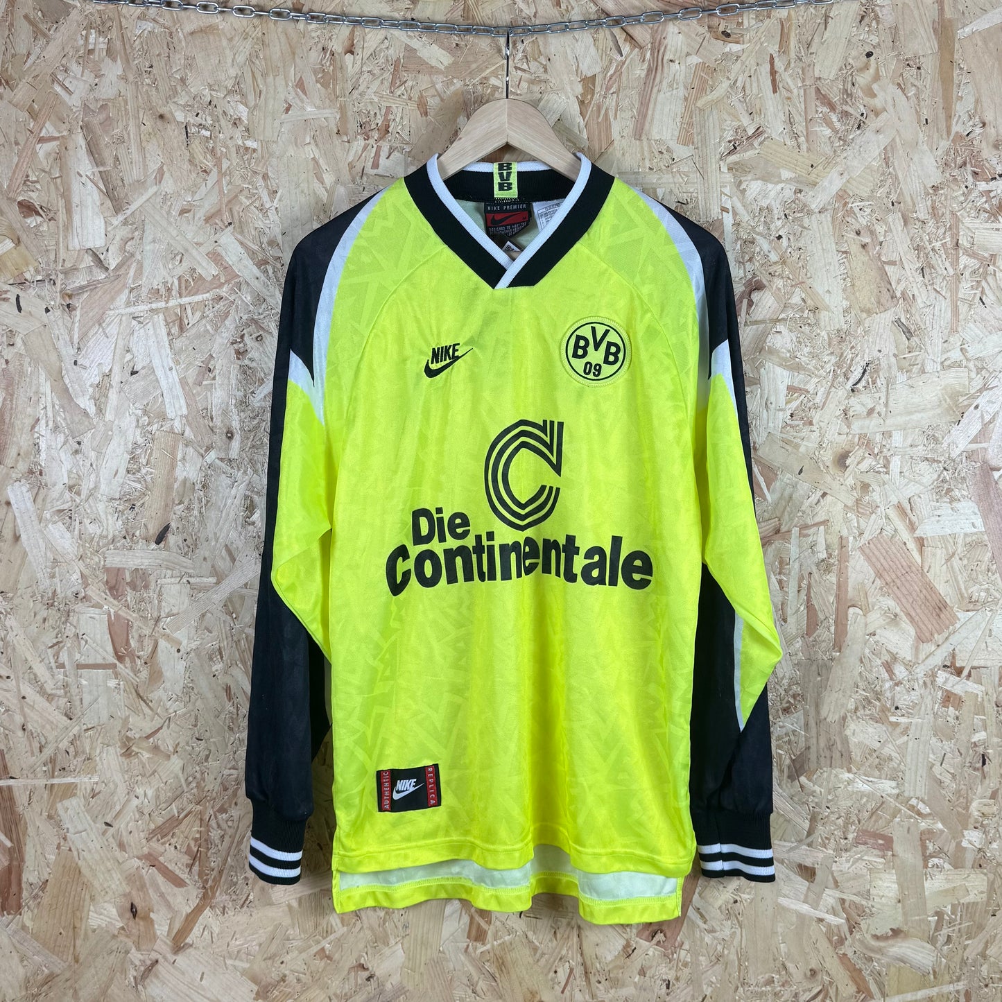 Borussia Dortmund 1995/96 Home Long sleeve football shirt Yellow Medium