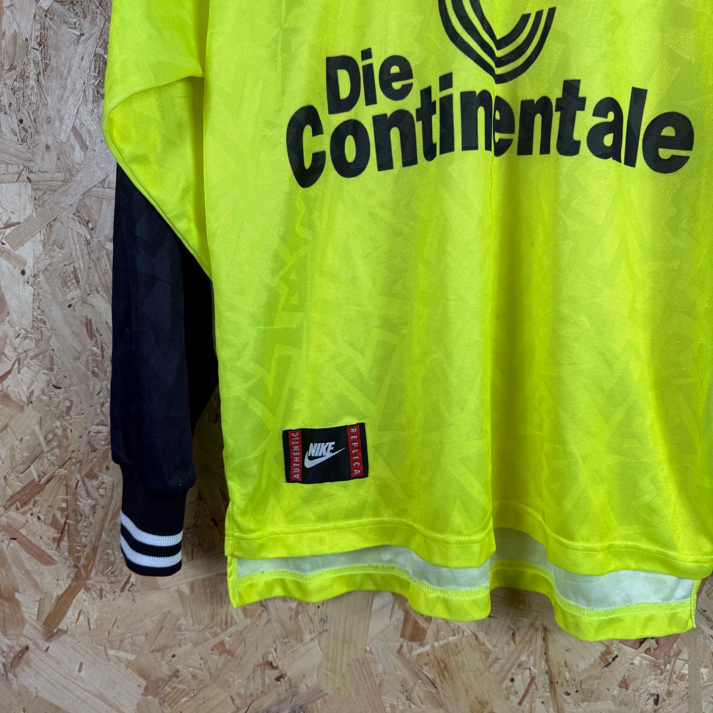 Borussia Dortmund 1995/96 Home Long sleeve football shirt Yellow Medium