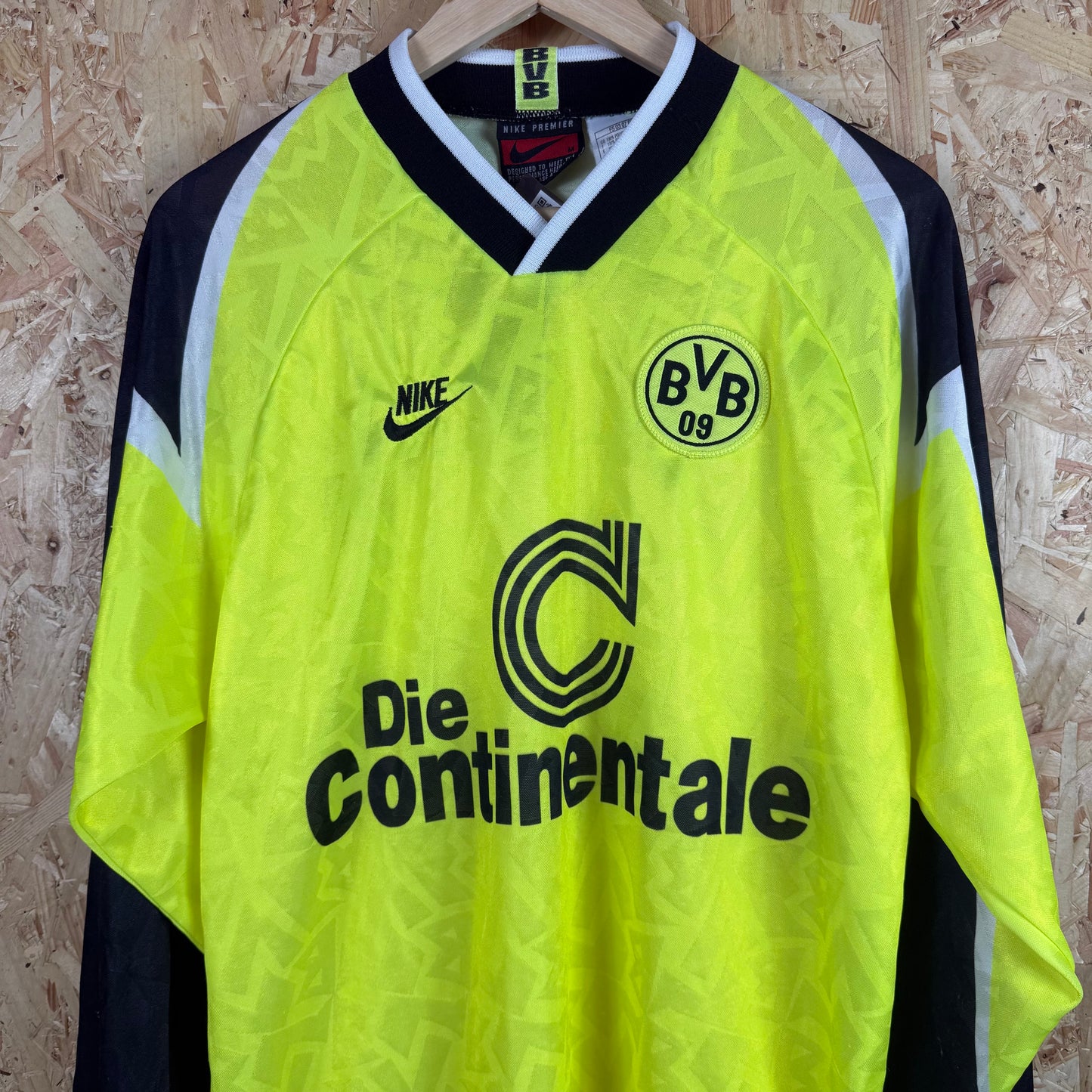 Borussia Dortmund 1995/96 Home Long sleeve football shirt Yellow Medium