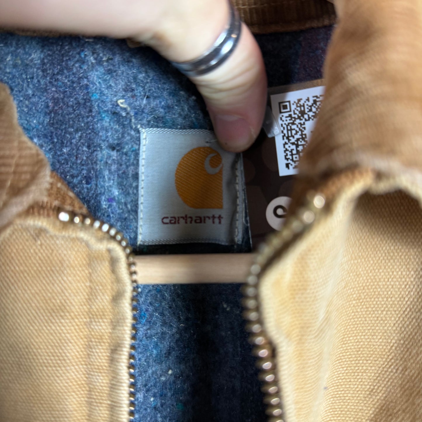 Carhartt Beige Collared Detroit XS/S