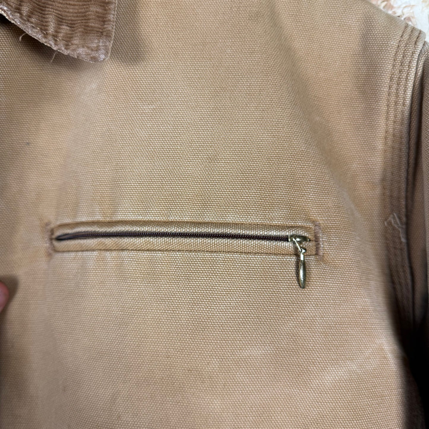 Carhartt Beige Collared Detroit XS/S