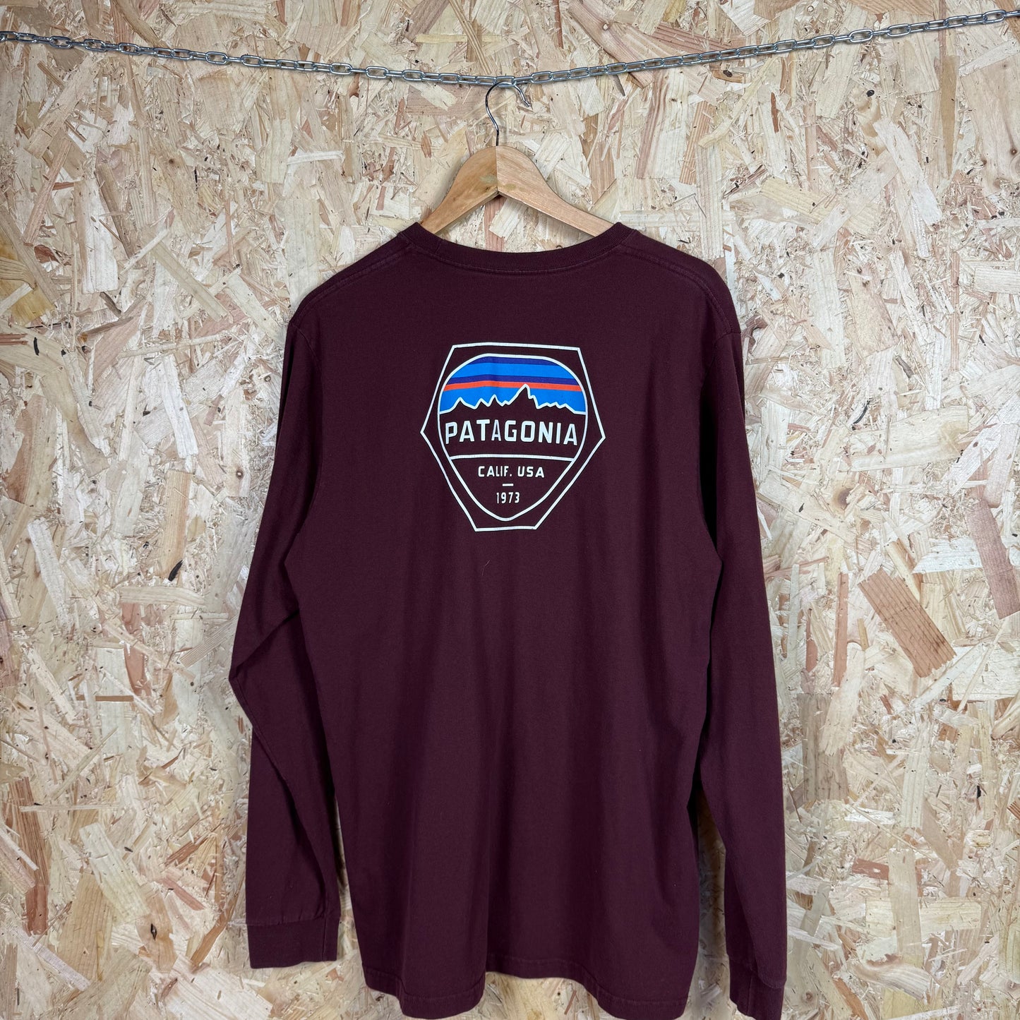 Burgundy Patagonia Long Sleeve Size XL