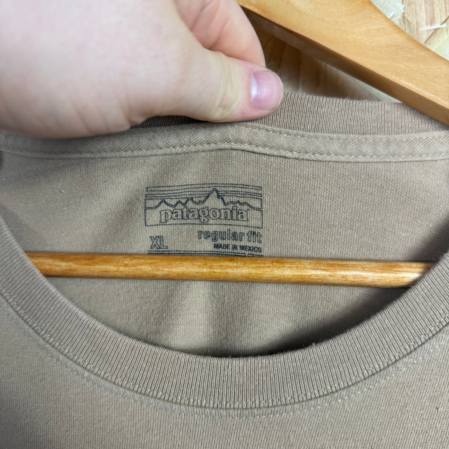 Patagonia Beige Long Sleeve T-Shirt Size XL