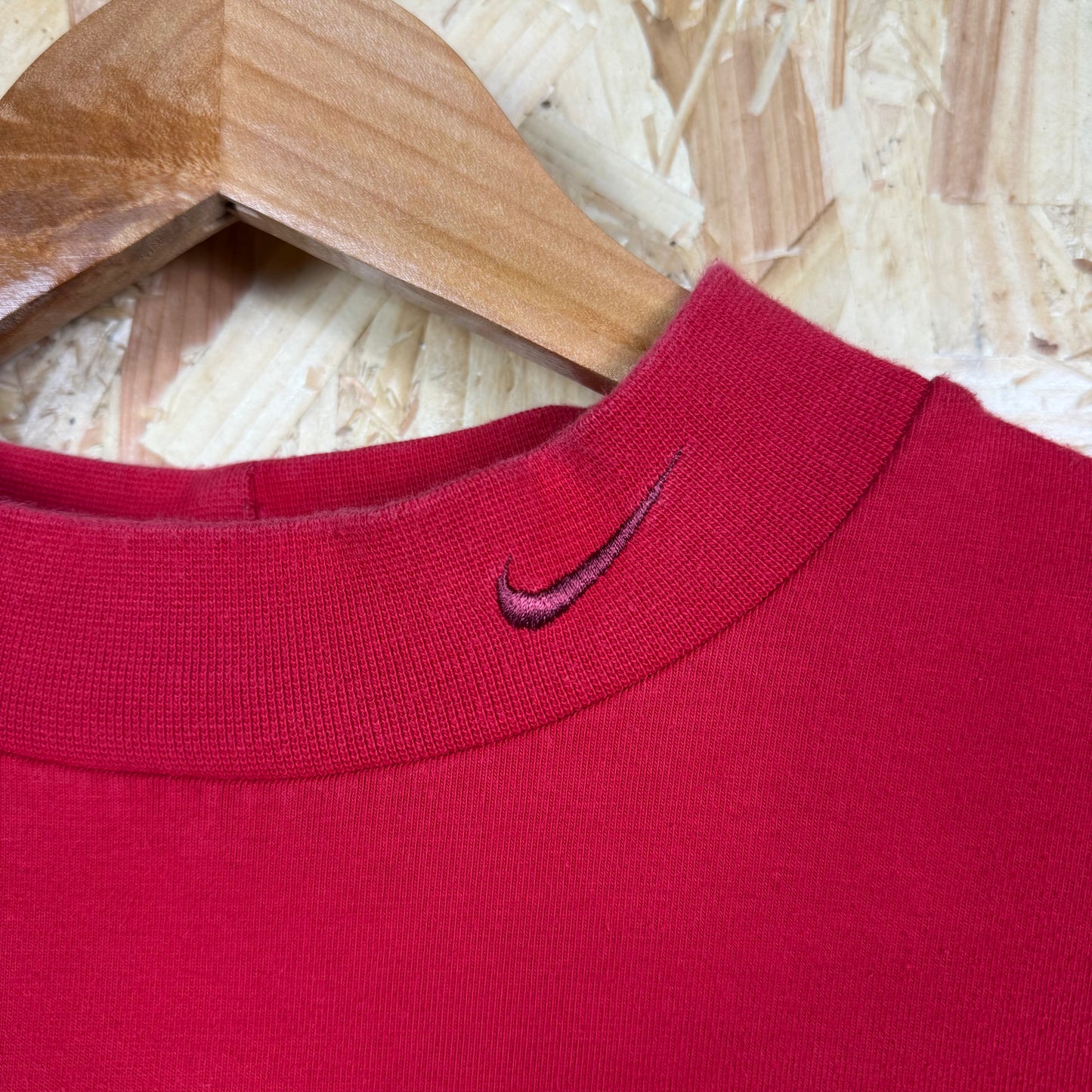 Nike 1990's Red High Neck Long Sleeve T-Shirt Size M