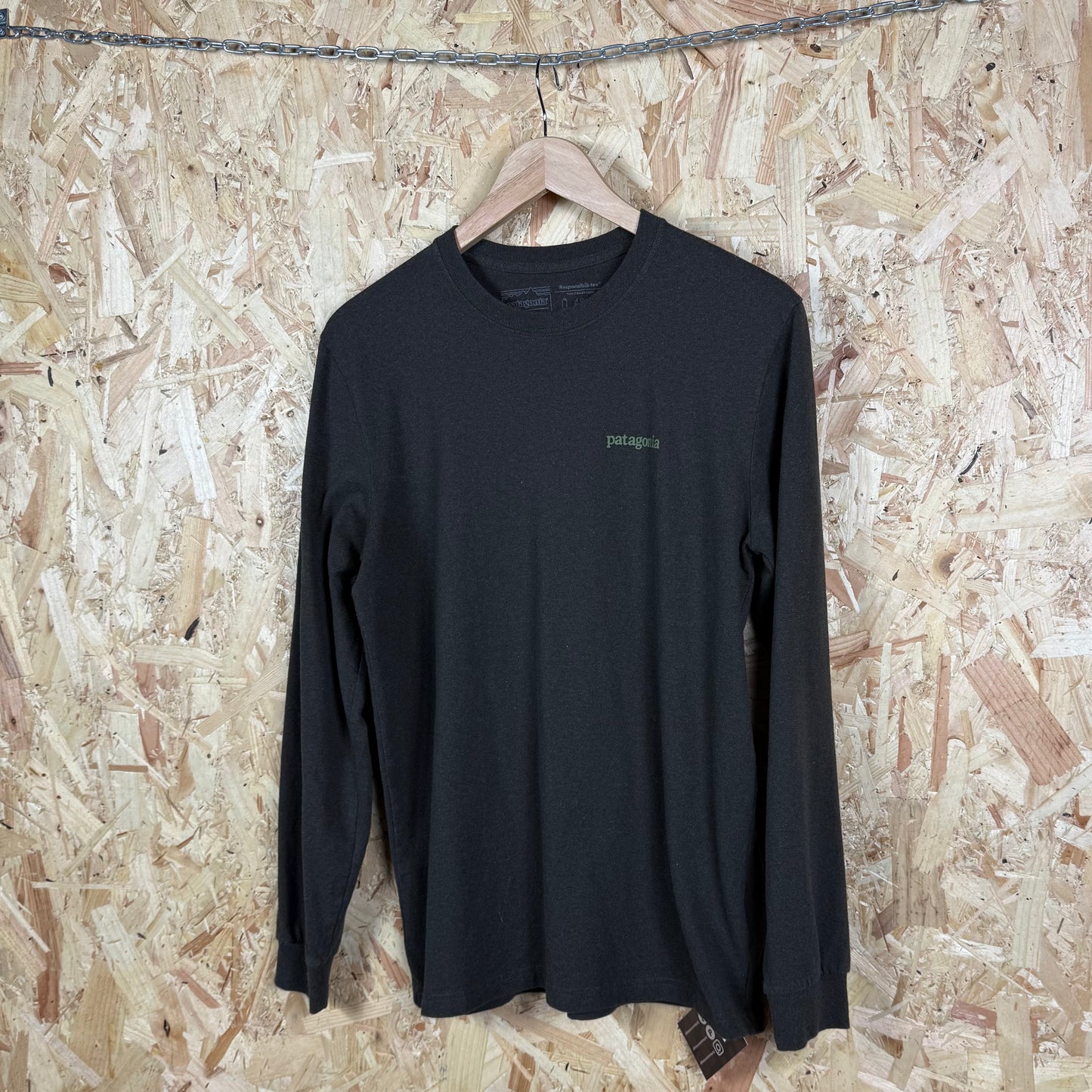 Patagonia Grey Green Long Sleeve Size S