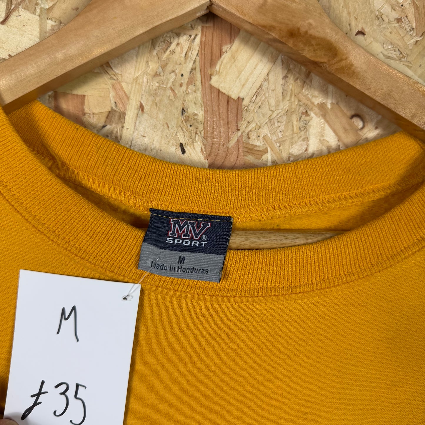 Gordon Fighting Scots College Yellow Sweatshirt Size M