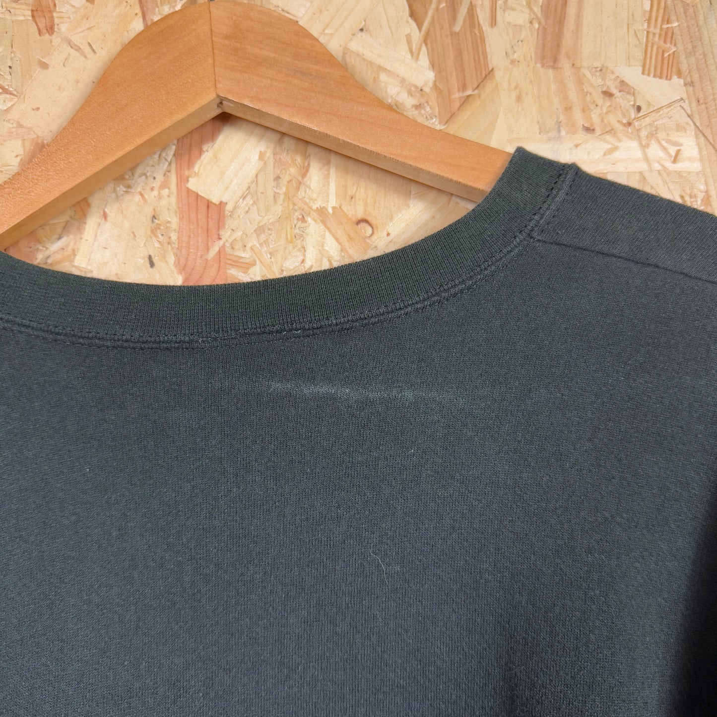 Looney Tunes Black sweatshirt size M