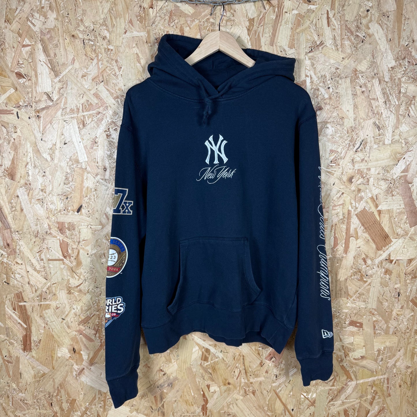 New York Yankees New Era Navy Hoody Size L