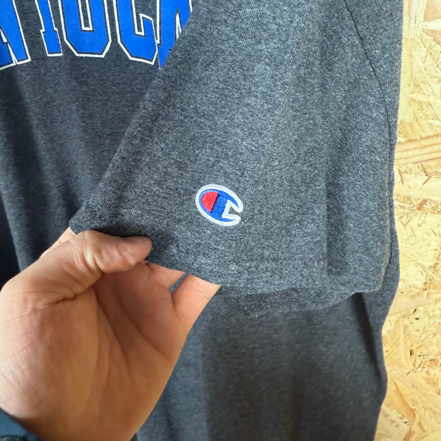 Champion Kentucky Dark Grey T-Shirt Size XL