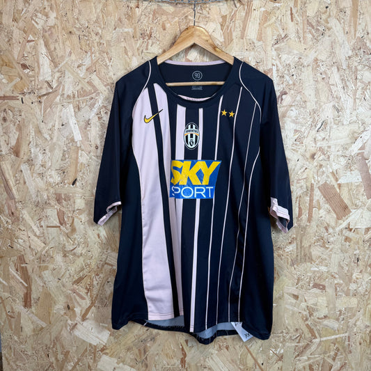Juventus 2004-2005 Nike Third Shirt Size 2XL