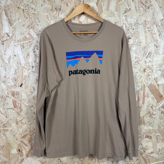 Patagonia Beige Long Sleeve T-Shirt Size XL