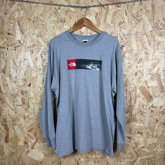 The North Face Grey Long Sleeve T-Shirt Size XL