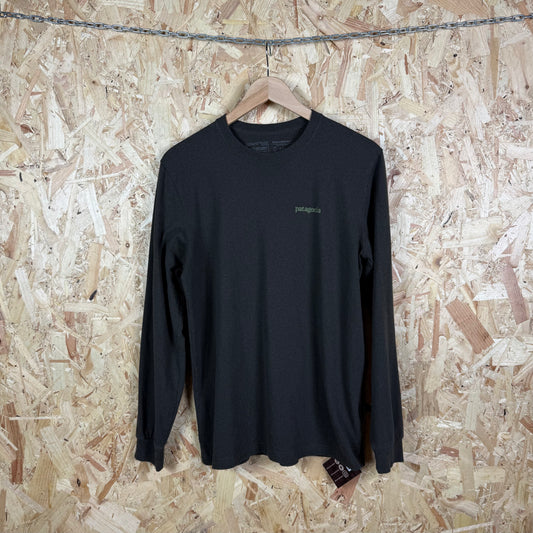 Patagonia Grey Green Long Sleeve Size S