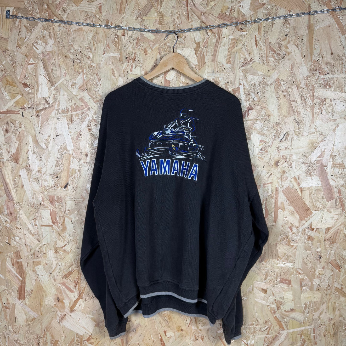 Yamaha snow mobile Washed black embroidered logo Sweatshirt Size 2XL