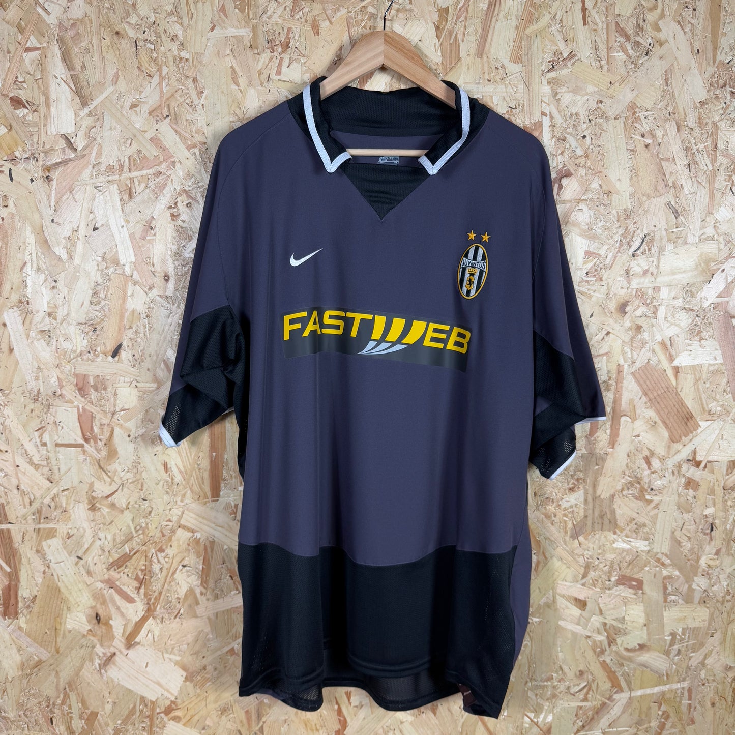 Juventus 2003/04 Third Shirt Short Sleeve Nike Size 2XL