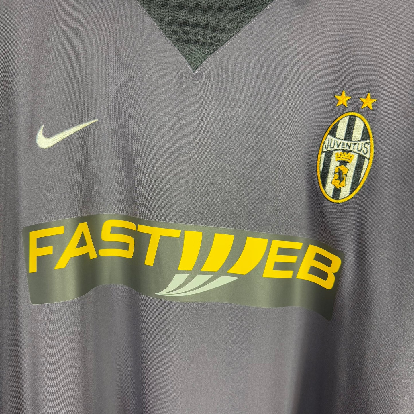 Juventus 2003/04 Third Shirt Short Sleeve Nike Size 2XL