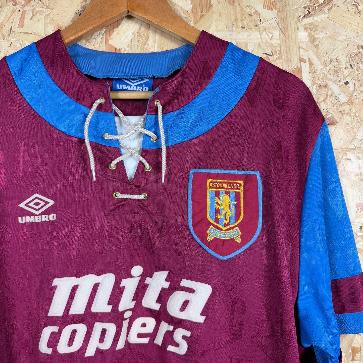 Aston Villa 1992/93 Home Football Shirt Umbro Size XL