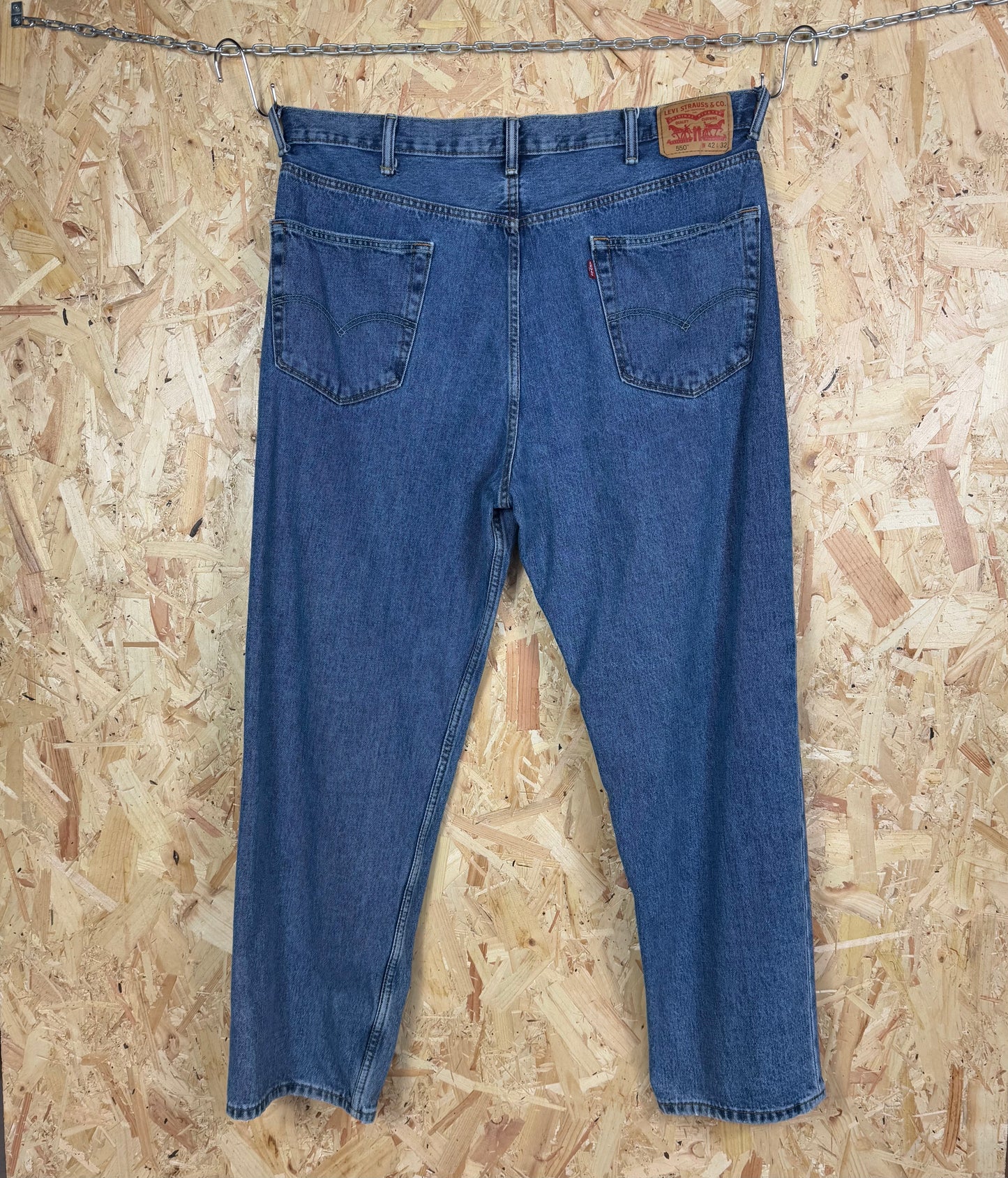 Levis Washed Blue Jeans 42W 32L