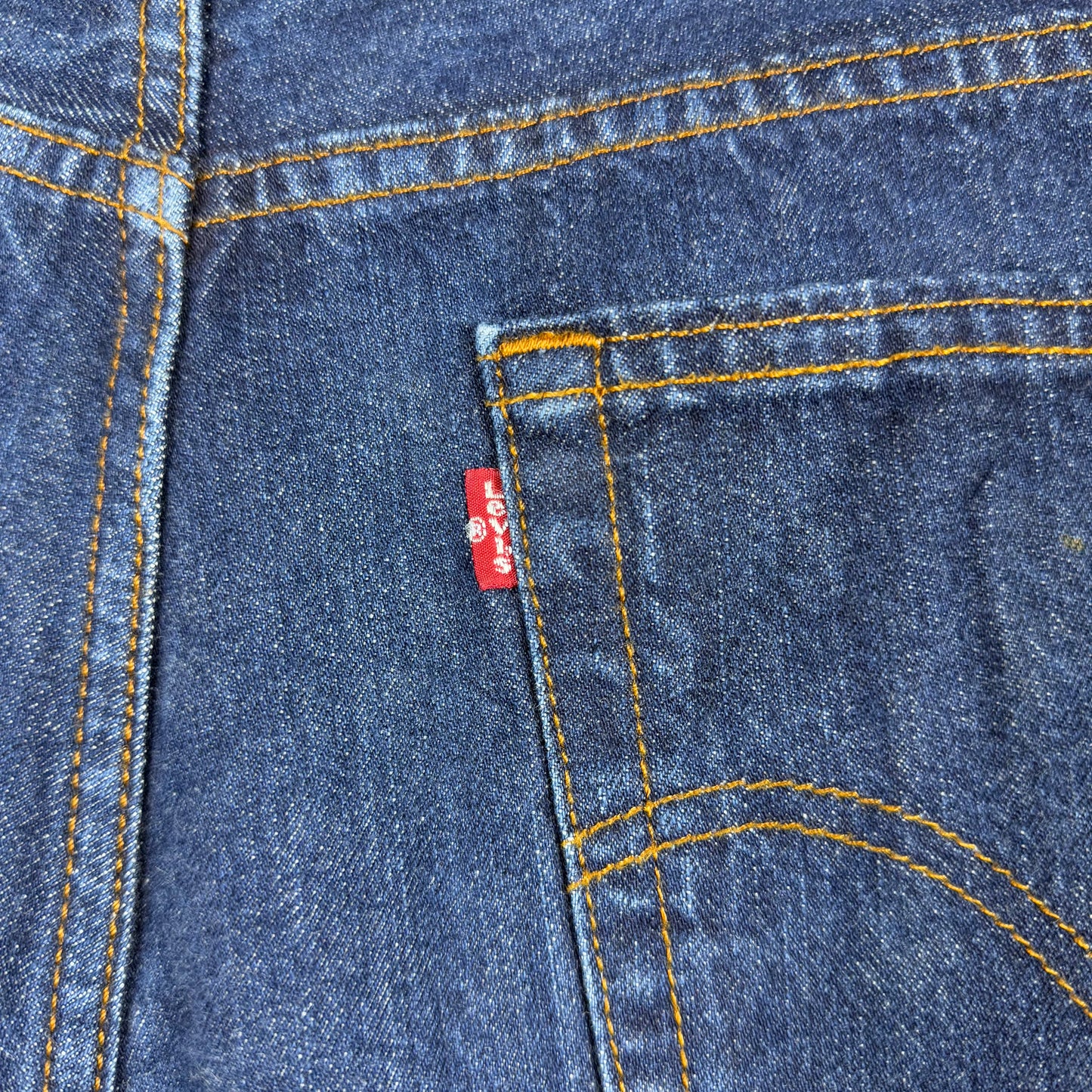 Levis 501 Straight Leg Blue Jeans Button Fly 38W 32L